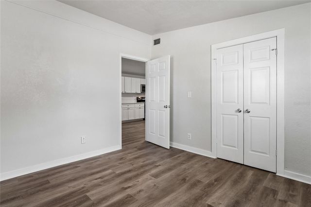 8975 69TH STREET N, Pinellas Park, FL 33782