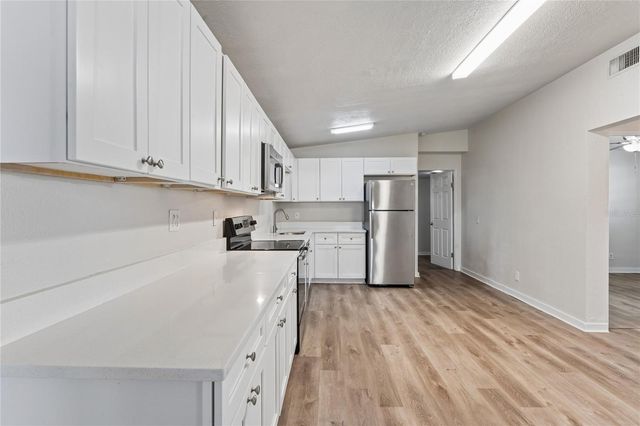 8975 69TH STREET N, Pinellas Park, FL 33782