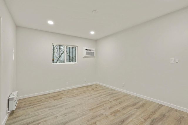 1262 N Union St, Stockton, CA 95205