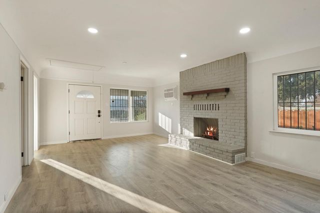 1262 N Union St, Stockton, CA 95205