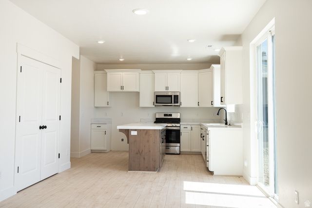 513 W 1800 N, Harrisville, UT 84404