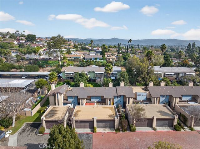 140 E El Norte Parkway 74, Escondido, CA 92026