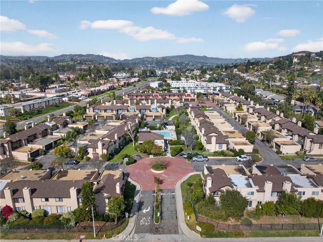 140 E El Norte Parkway 74, Escondido, CA 92026