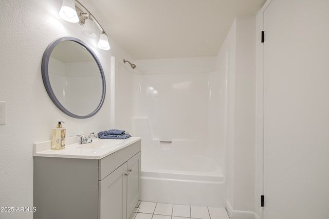 712 S LEBANON Lane, Tempe, AZ 85288