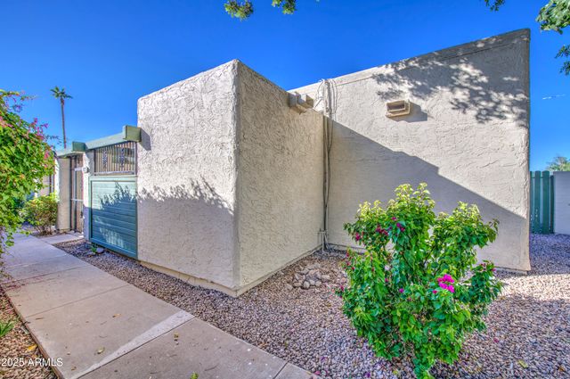 712 S LEBANON Lane, Tempe, AZ 85288