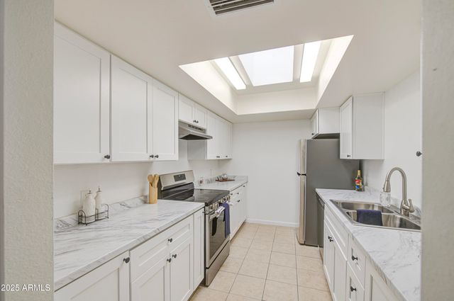 712 S LEBANON Lane, Tempe, AZ 85288