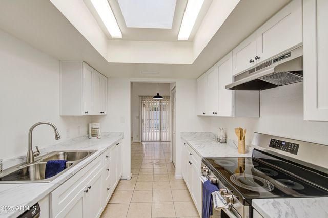 712 S LEBANON Lane, Tempe, AZ 85288