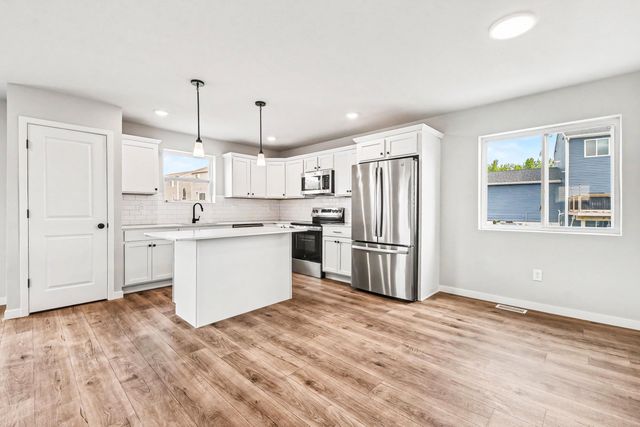 383 Pinery Lane, Fremont City, MI 49412