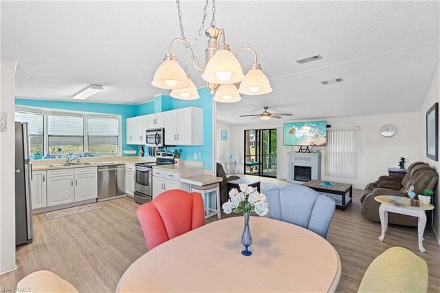 10074 Broken Woods CT, North Fort Myers, FL 33903