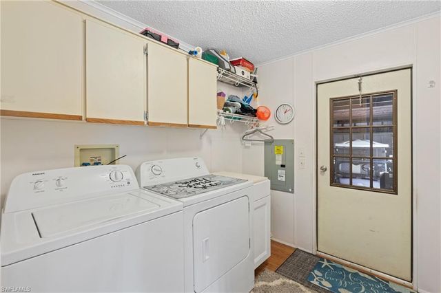 10074 Broken Woods CT, North Fort Myers, FL 33903