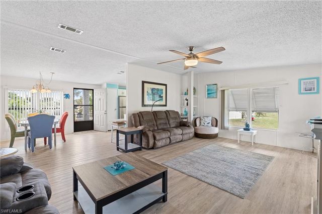 10074 Broken Woods CT, North Fort Myers, FL 33903