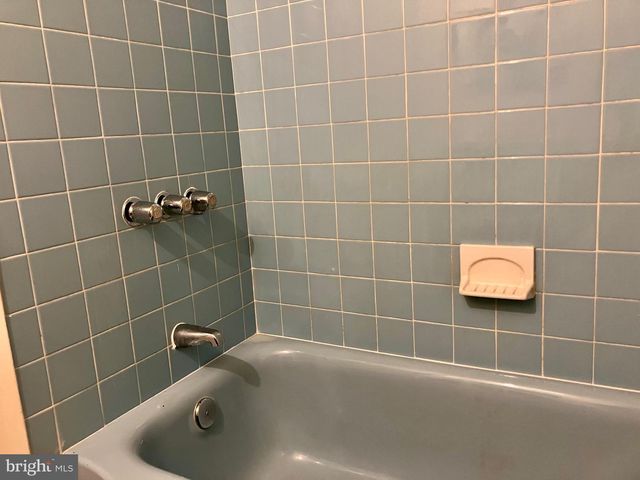 38 HAMILTON LN, Willingboro, NJ 08046