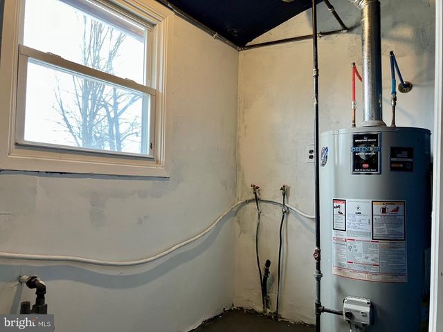 38 HAMILTON LN, Willingboro, NJ 08046