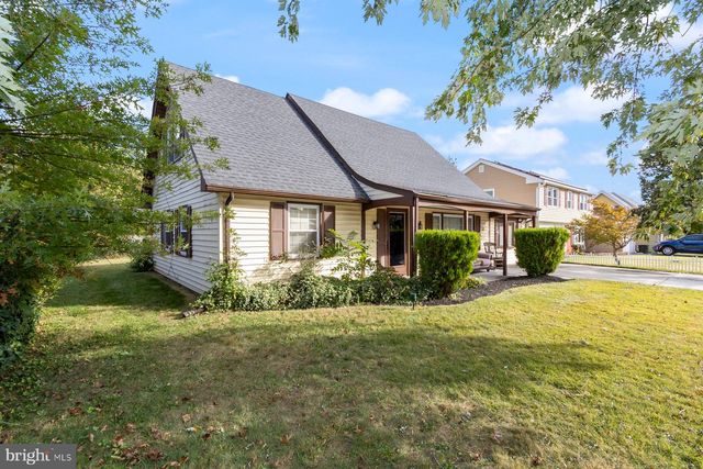 38 HAMILTON LN, Willingboro, NJ 08046