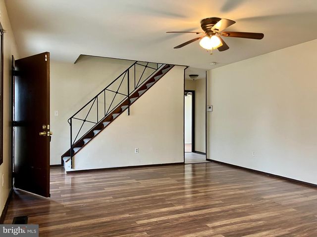 38 HAMILTON LN, Willingboro, NJ 08046