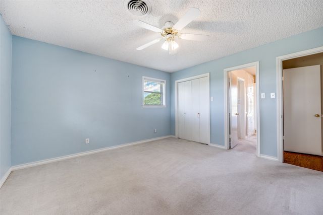 105 Mohican Trail, Gainesville, TX 76240