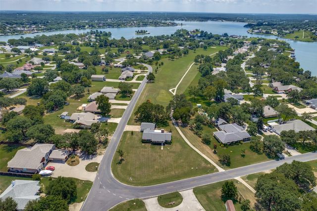 105 Mohican Trail, Gainesville, TX 76240