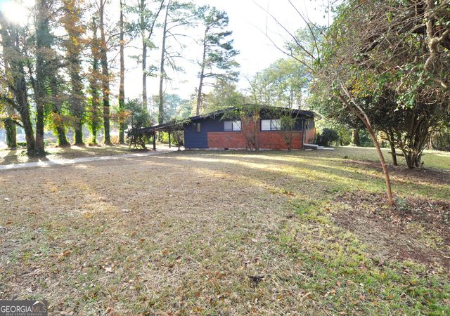 2351 Pinewood Drive, Decatur, GA 30032
