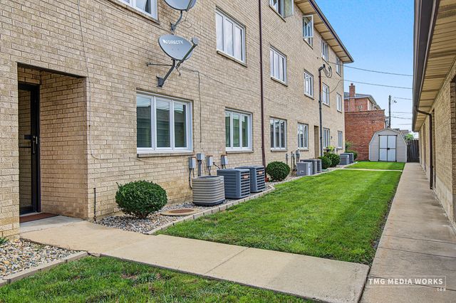 6255 W 63rd Street 1B, Chicago, IL 60638