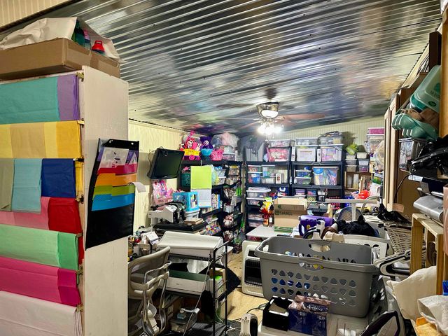 4769 PLEASANT SITE RD, Selmer, TN 38375