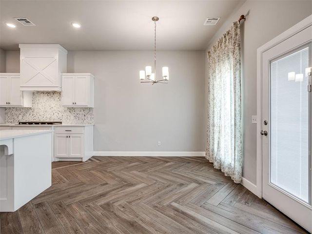 9300 NW 141st Street, Yukon, OK 73099