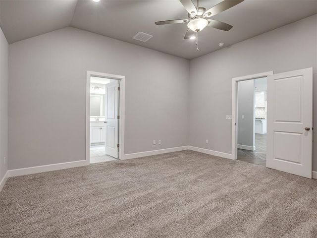 9300 NW 141st Street, Yukon, OK 73099