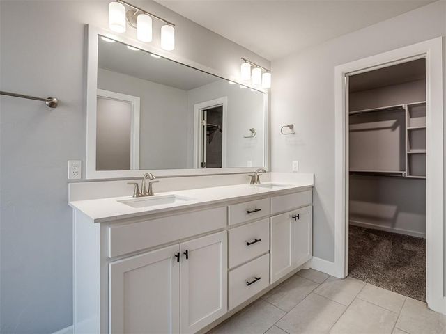 9300 NW 141st Street, Yukon, OK 73099
