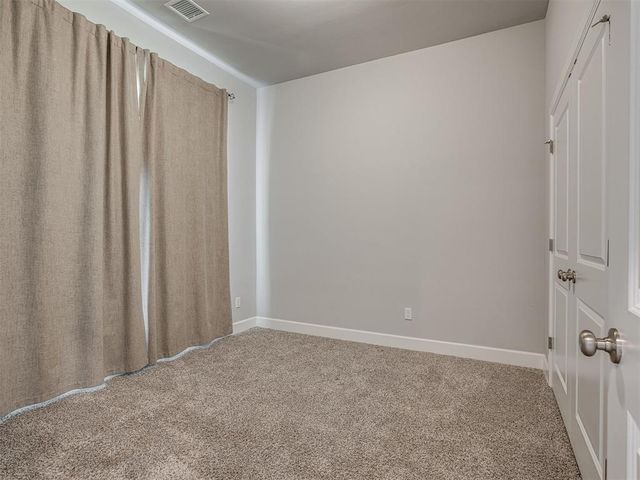 9300 NW 141st Street, Yukon, OK 73099