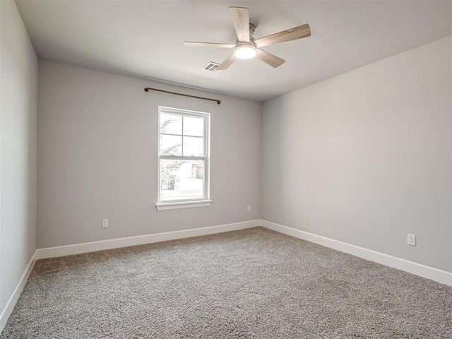 9300 NW 141st Street, Yukon, OK 73099