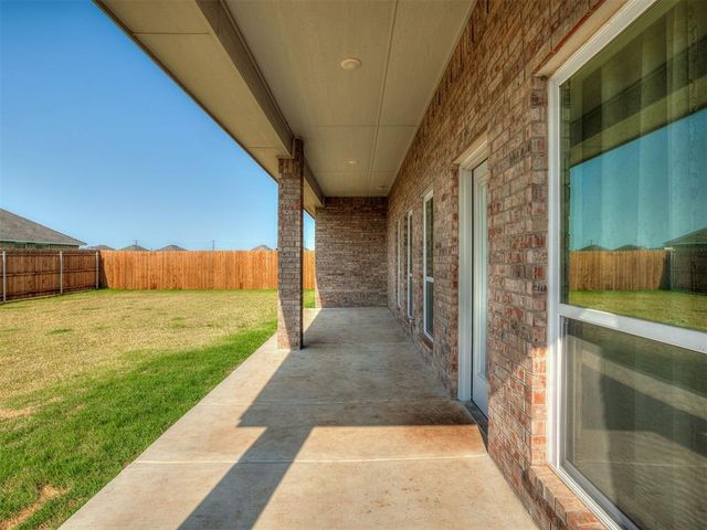 9300 NW 141st Street, Yukon, OK 73099