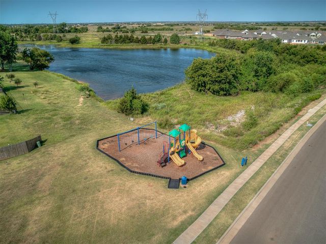 9300 NW 141st Street, Yukon, OK 73099