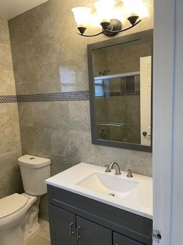 6352 NW 36th Avenue, Coconut Creek, FL 33073