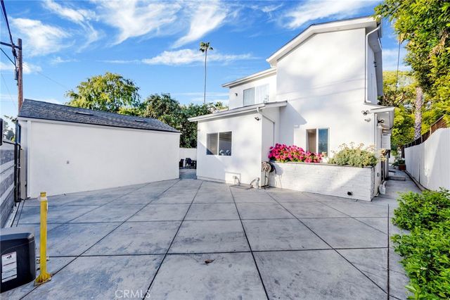 3815 Laurel Canyon, Studio City, CA 91604