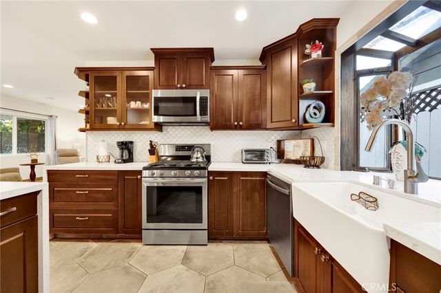 3815 Laurel Canyon, Studio City, CA 91604