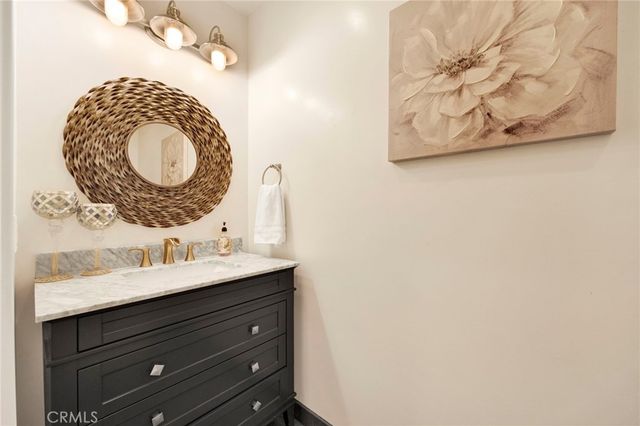 3815 Laurel Canyon, Studio City, CA 91604