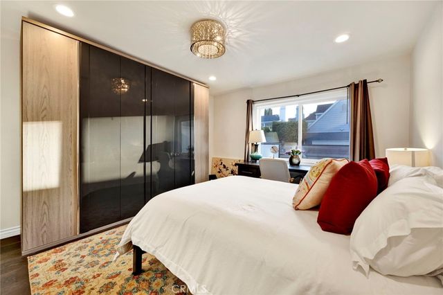 3815 Laurel Canyon, Studio City, CA 91604