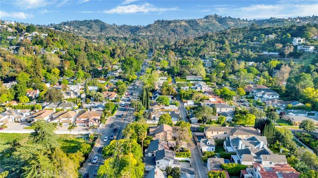 3815 Laurel Canyon, Studio City, CA 91604