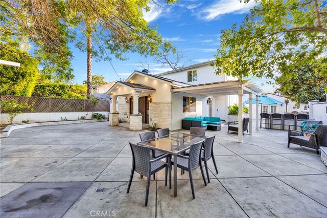 3815 Laurel Canyon, Studio City, CA 91604