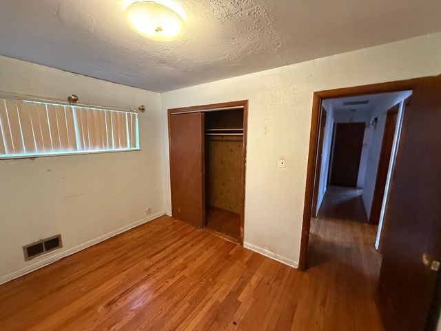 15311 Winchester Avenue, Harvey, IL 60426