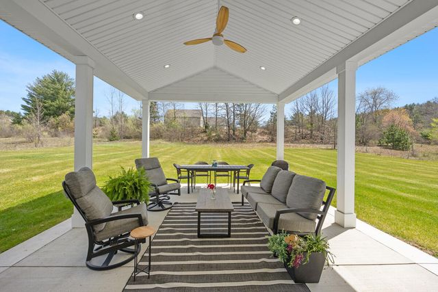 7834 Sandy Lane, Mecosta Twp, MI 49346