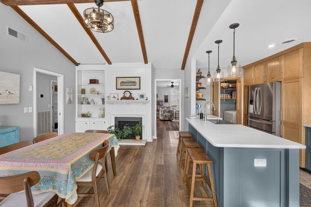 1046 Todd Preis Dr, Nashville, TN 37221