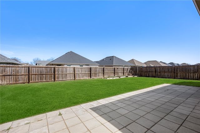 450 Holly Street, Centerton, AR 72719