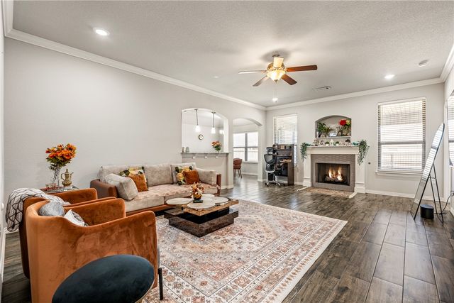 450 Holly Street, Centerton, AR 72719