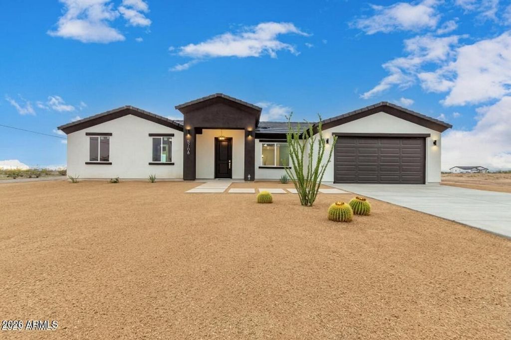 5708 N 381ST Lane, Tonopah, AZ 85354