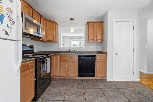 45 Lawn St, Boston, MA 02120