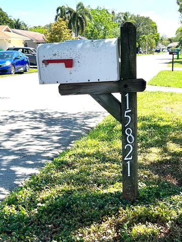 15821 E Wind Circle, Sunrise, FL 33326