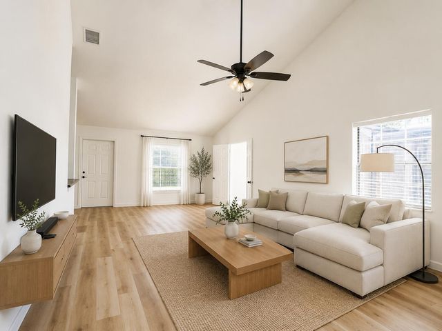 15821 E Wind Circle, Sunrise, FL 33326