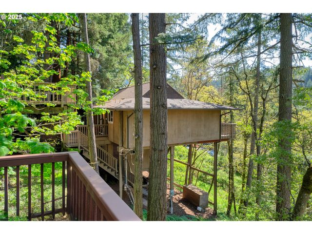 5080 SARATOGA St, Eugene, OR 97405