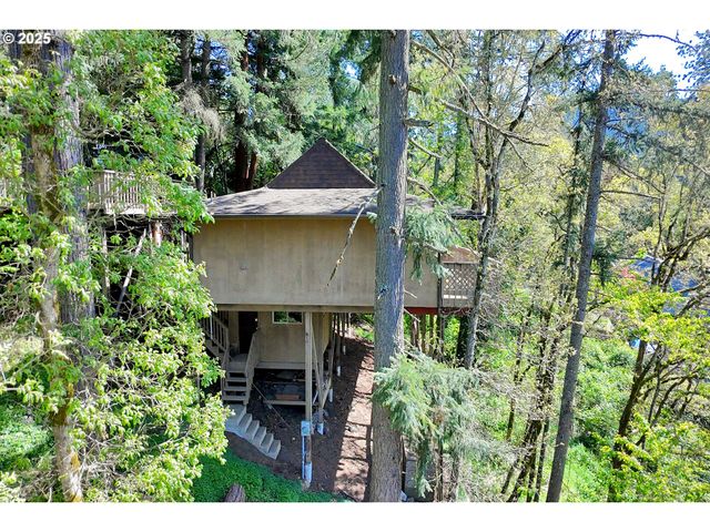 5080 SARATOGA St, Eugene, OR 97405
