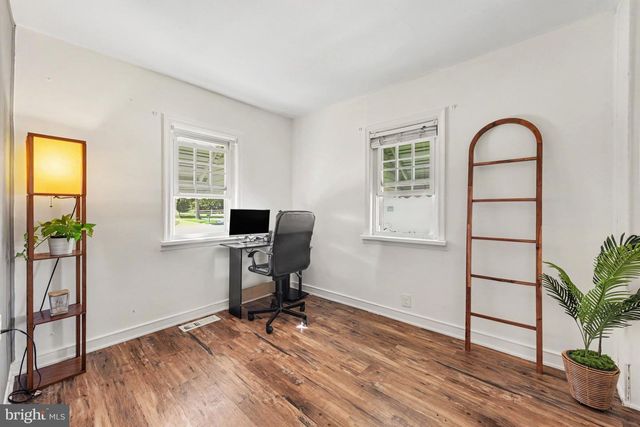 26 S BARRY AVE, Norristown, PA 19403